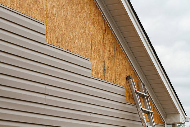 Trusted Emergency Siding Repair service in Darlington, SC - Squared Siding
